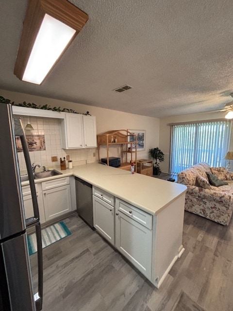 Building Photo - 510 Fairwood Lakes Dr