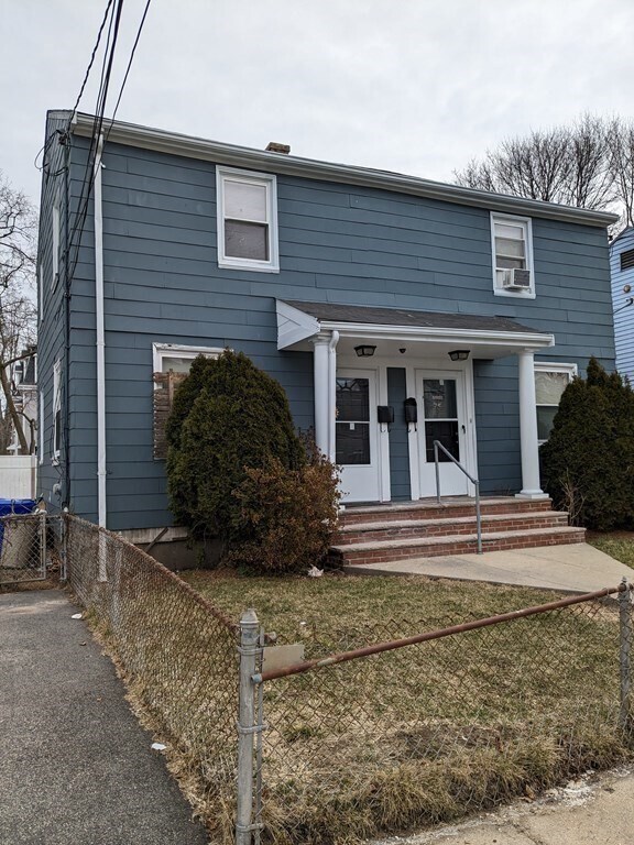 Building Photo - 10 Caddy Rd