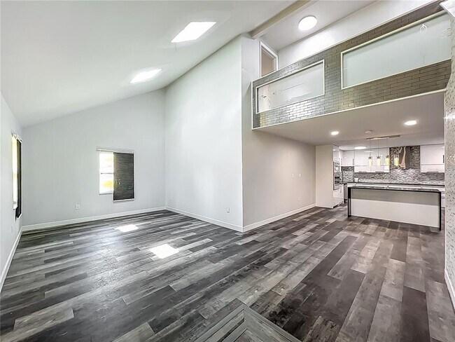 Building Photo - 120 Aldean Dr