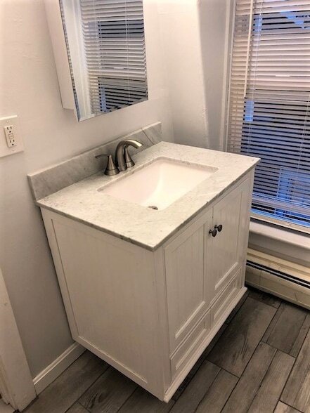 Building Photo - 33 Ann St