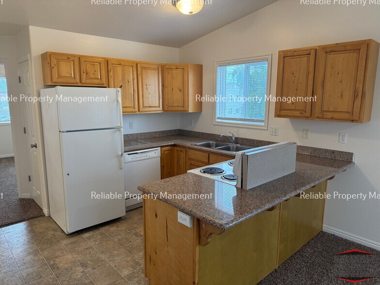 Building Photo - 2620 Pumice Dr