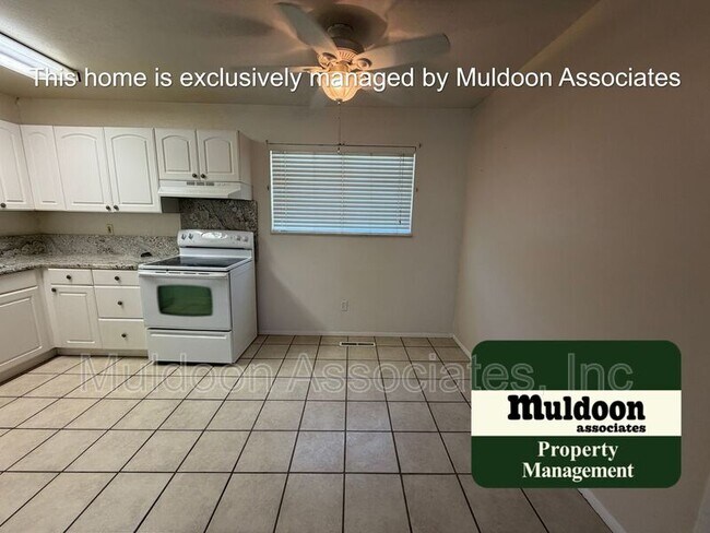 Building Photo - 4430 Drummond Cir