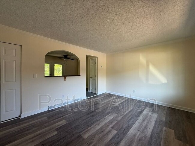 Building Photo - 55 Dawnwood Cir