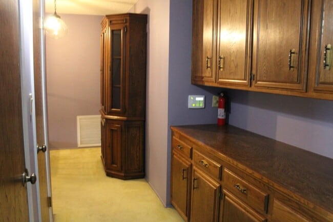 Building Photo - Unique Bakersfield Home for Rent Bakersfiled Country Club
