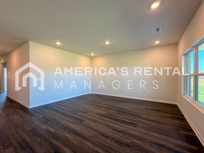 Building Photo - New Construction Home for Rent!