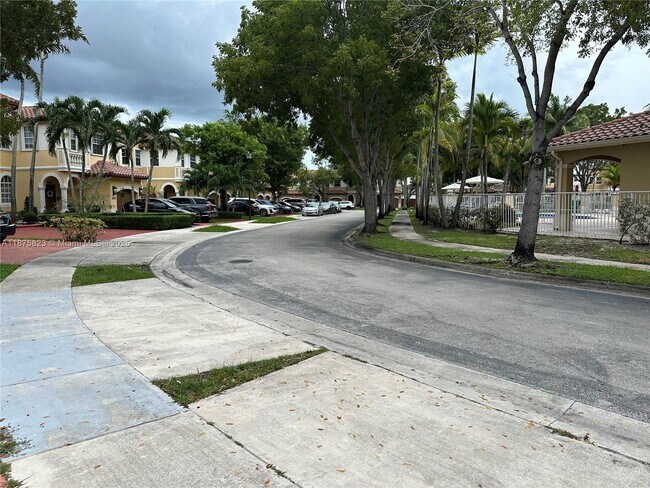 Building Photo - 4959 SW 135th Way