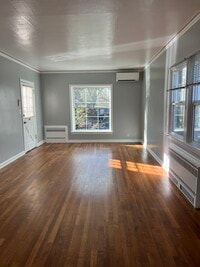 Building Photo - 5536 N Maryland Ave