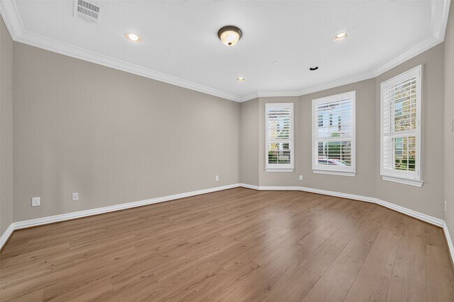 Building Photo - 13423 Preston Cliff Ct