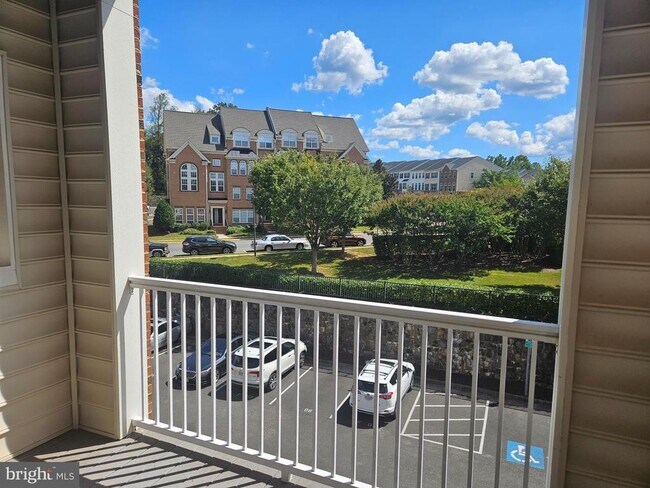 Building Photo - 9700 Elzey Place