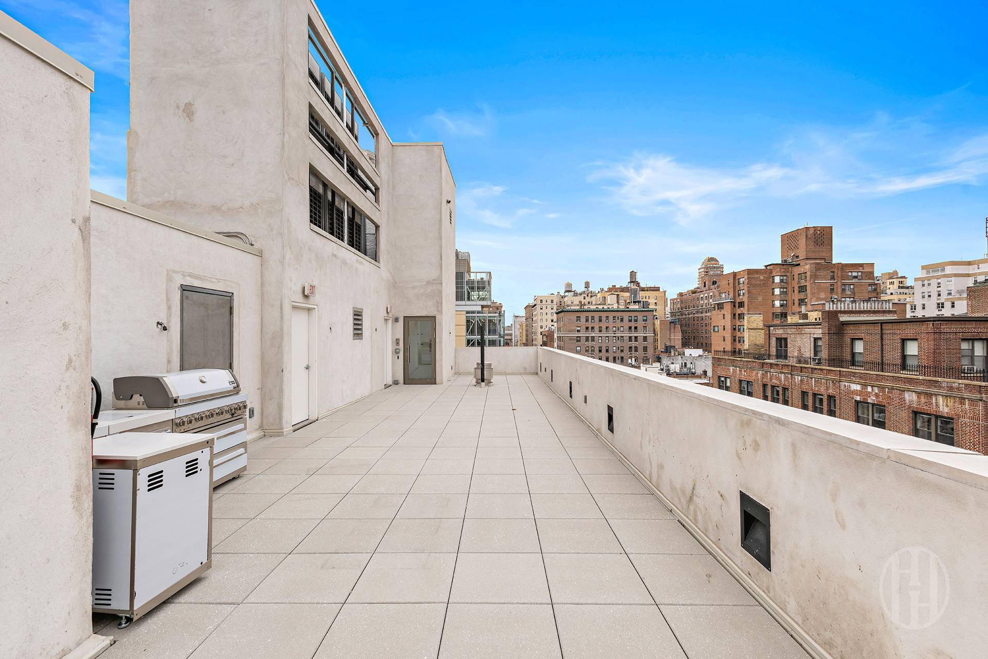 Building Photo - 176 E 82nd St