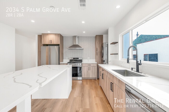 Building Photo - 2034 S Palm Grove Ave