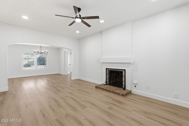 Building Photo - 6615 E Phelps Rd