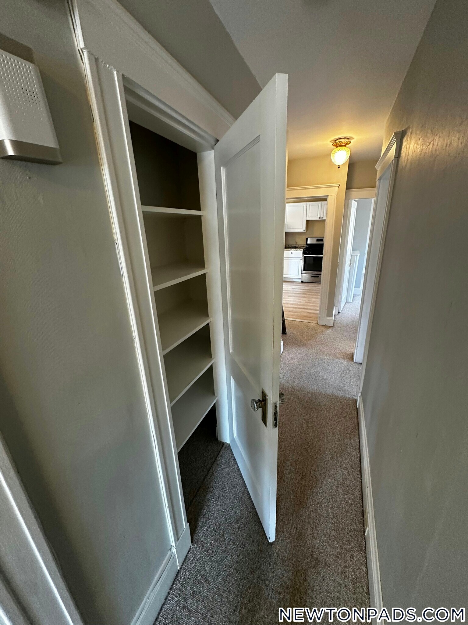 Building Photo - 173 Warren St