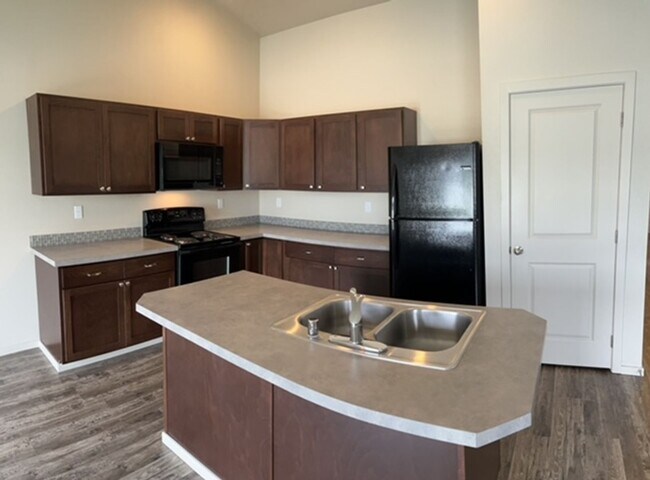 Building Photo - 1623