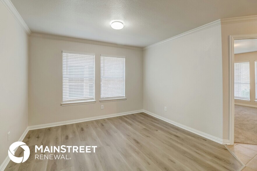 Building Photo - 1716 Ringtail Dr