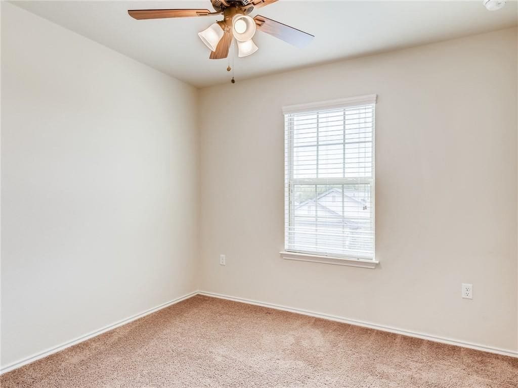 Building Photo - 9801 Tolima Dr