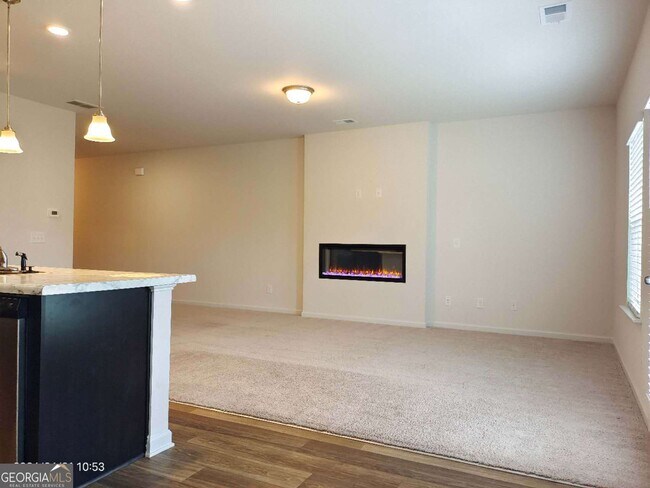 Building Photo - 72 Professional Pl