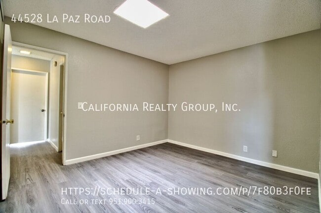 Building Photo - 44528 La Paz Rd