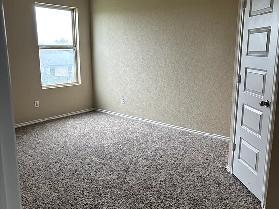 Building Photo - 6026 Galena Rock
