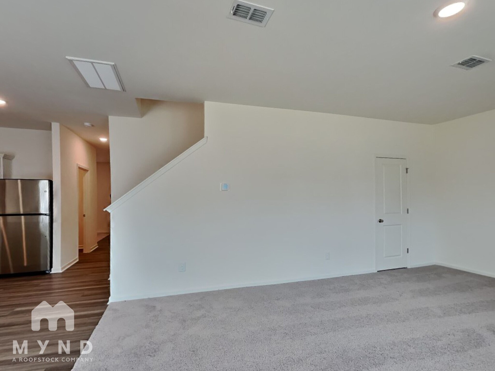 Building Photo - 1148 Centerview Dr