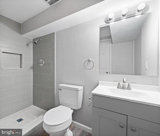 Building Photo - 45867 Broun Terrace