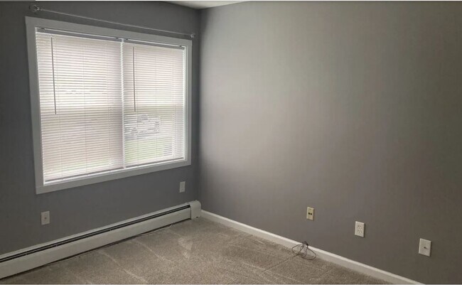 Building Photo - 25 Balance Rock Rd