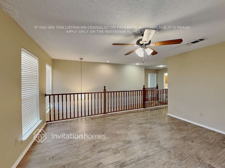 Building Photo - 4951 Shady Oak Trail