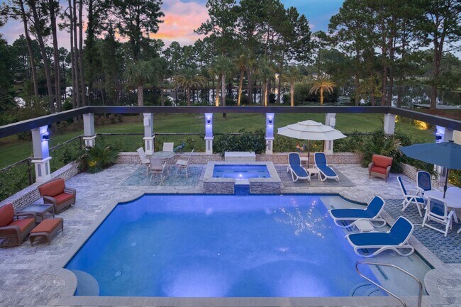 Building Photo - 21 S Anchors Lake Dr