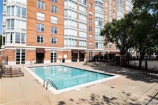 Building Photo - 250 E Harbortown Dr