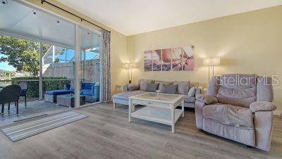 Building Photo - 1500 Burgos Dr