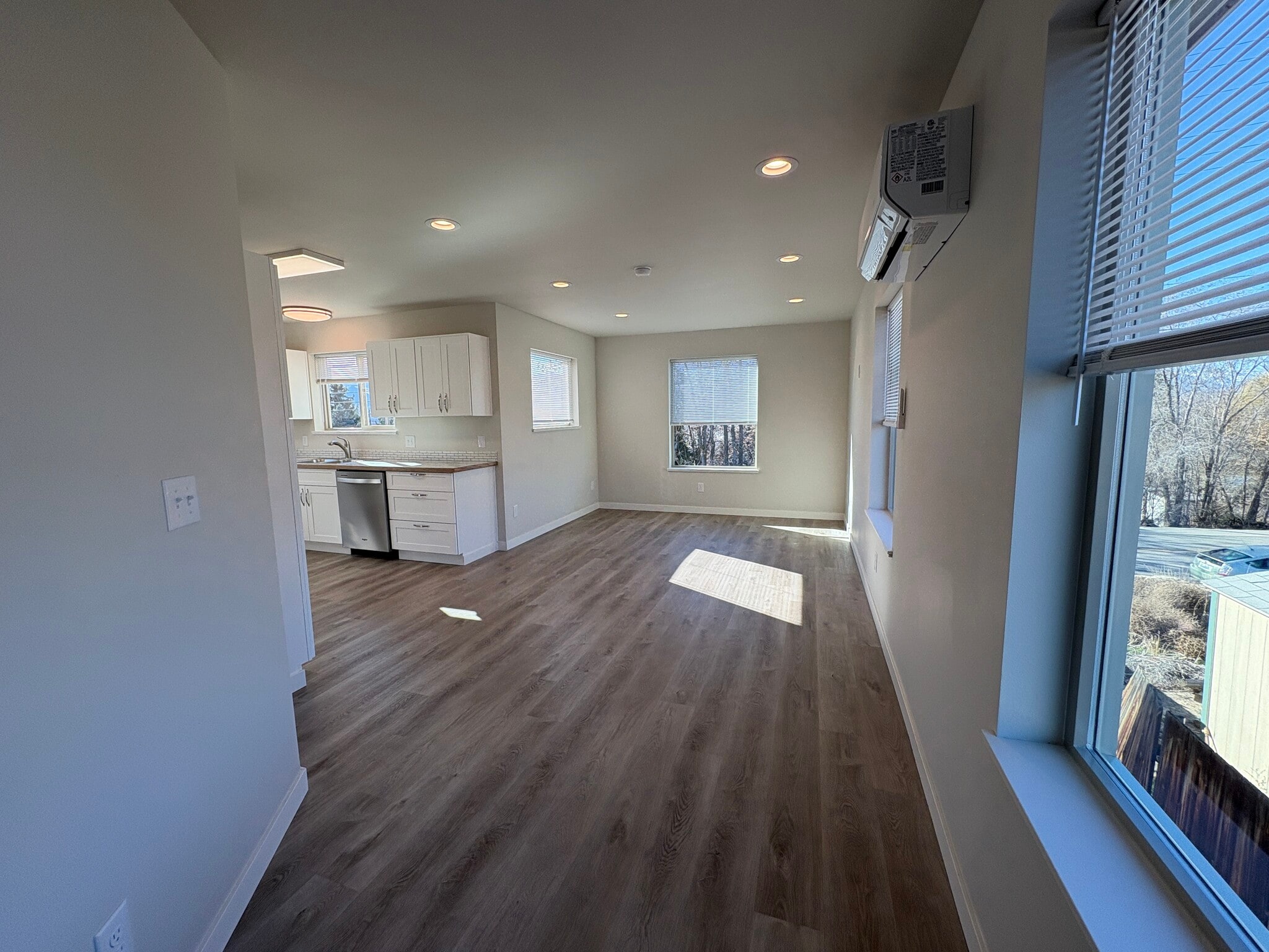 Building Photo - 2210 Arden Ct N