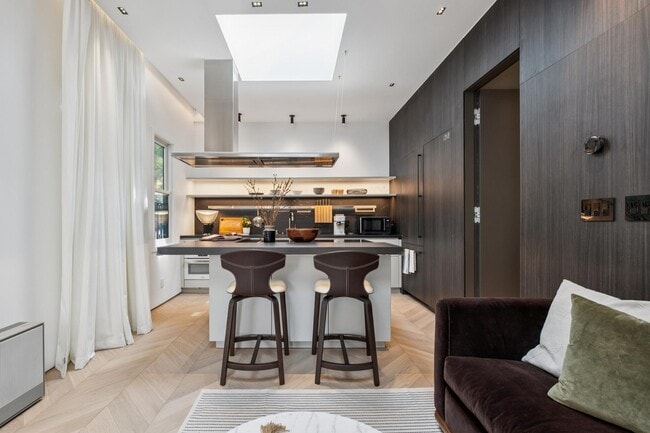 Building Photo - 2783 Filbert St