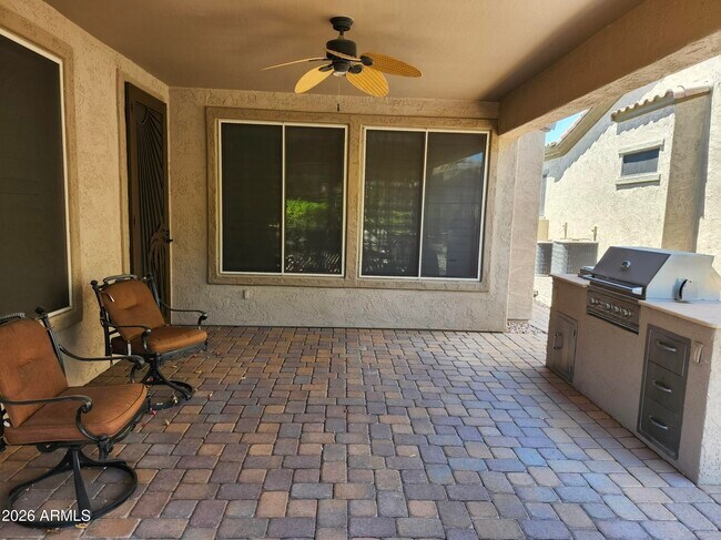 Building Photo - 12864 W Hedge Hog Pl