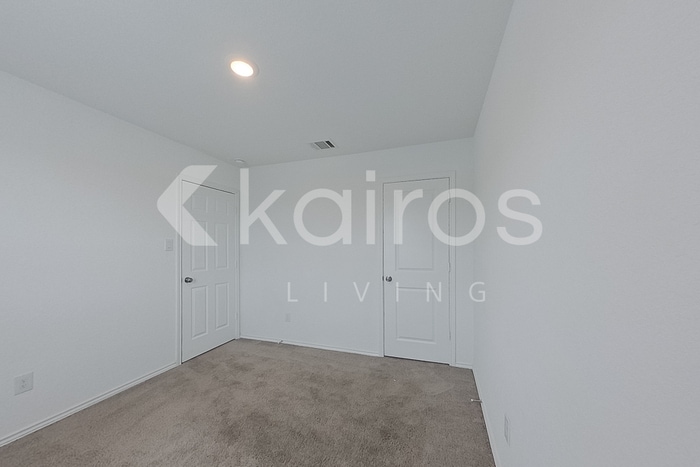 Building Photo - 5634 Mountain Point