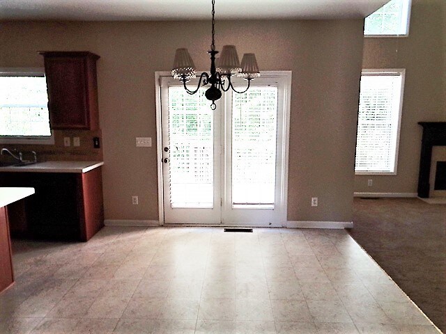 Building Photo - 1387 Belfaire Lake Trl