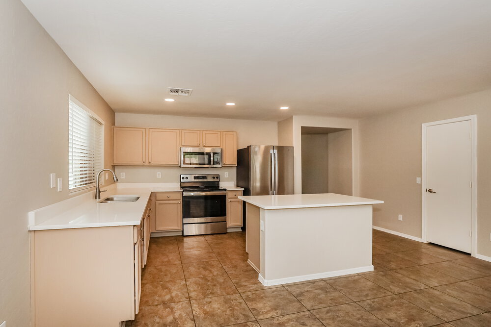 Building Photo - 3140 W St Kateri Dr