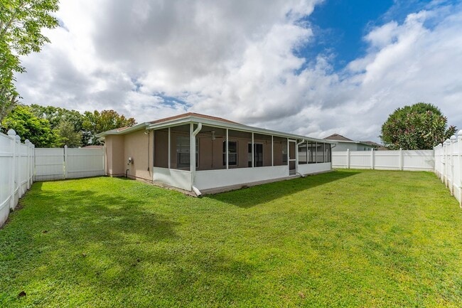 Building Photo - Charming 3-Bedroom, 2-Bath Home with Bonus...