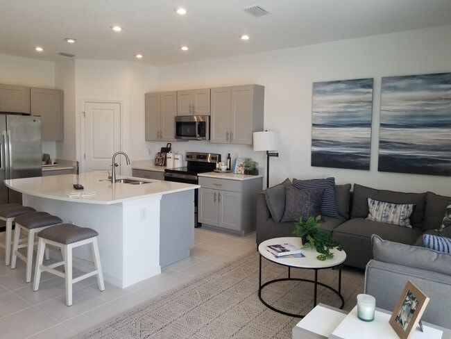 Building Photo - 5742 Archipelago St