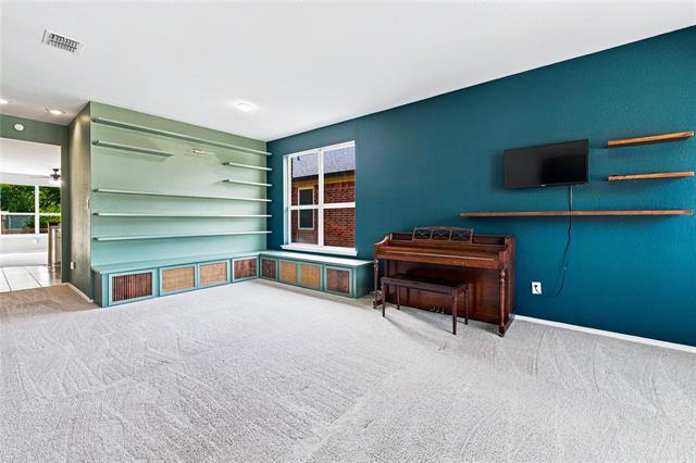 Building Photo - 2833 Wakecrest Dr