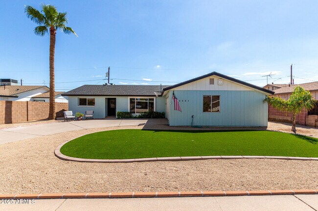 Primary Photo - 6531 E Hubbell St