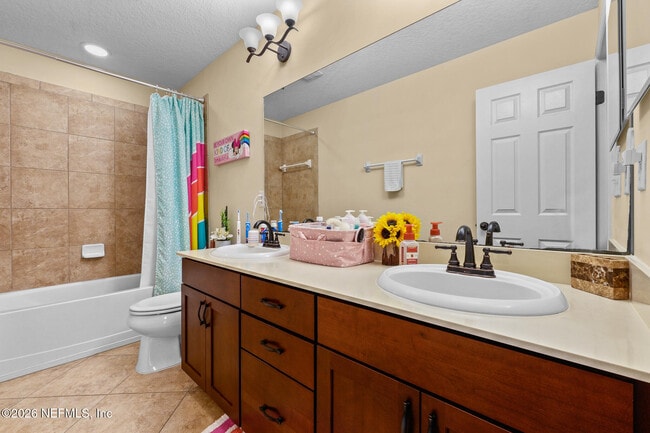 Building Photo - 7039 Crispin Cove Dr