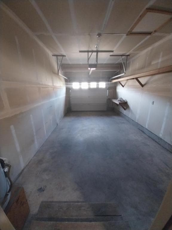 Building Photo - 1326 Dowell Rd