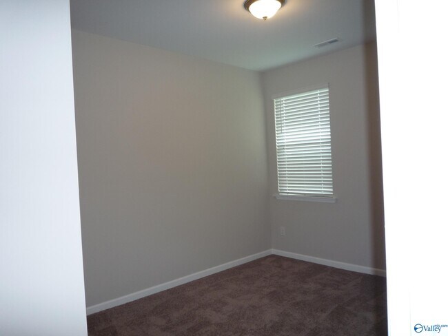 Building Photo - 12541 Buck Rd