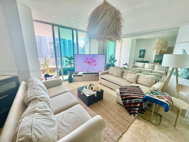 Building Photo - 350 S Miami Ave