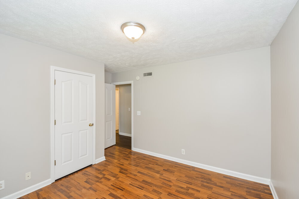 Building Photo - 2816 Islington Dr