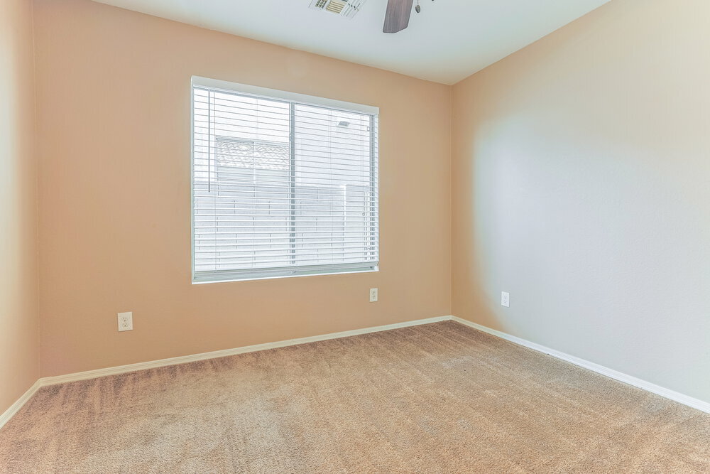 Building Photo - 3833 W Darrow St