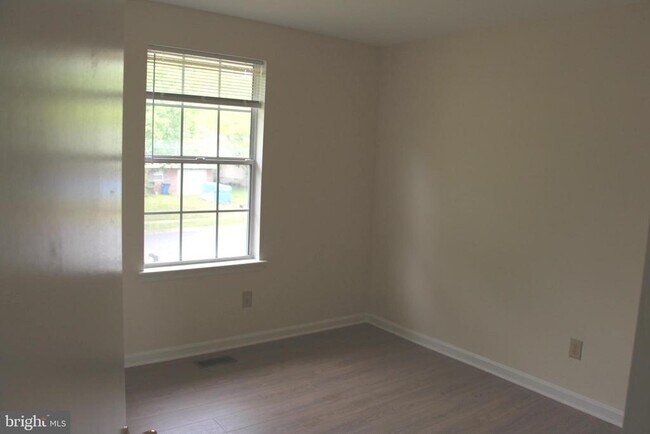 Building Photo - 29239 Corbin Pkwy