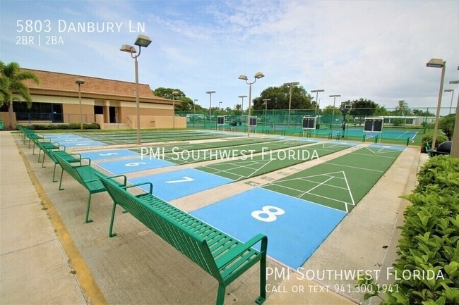 Building Photo - 5803 Danbury Ln