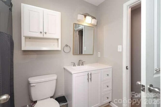 Building Photo - 1109 Triece Ln