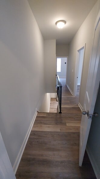 Building Photo - 2718 W York St